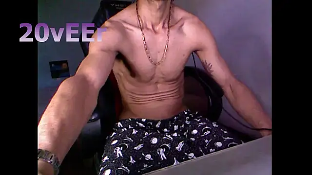 20vEEr online show from November 2025 09:05:02 PM