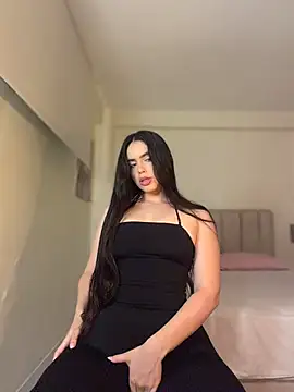 Mavi Coless online show from July 2026 02:25:01 AM