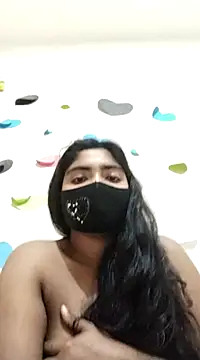 Snapshot of Lina-Rose chatting on March 2025 01:51:01 PM Lina-Rose online show from March 2025 01:51:01 PM