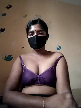 Snapshot of Lina-Rose chatting on September 2025 02:11:02 AM Lina-Rose online show from September 2025 02:11:02 AM