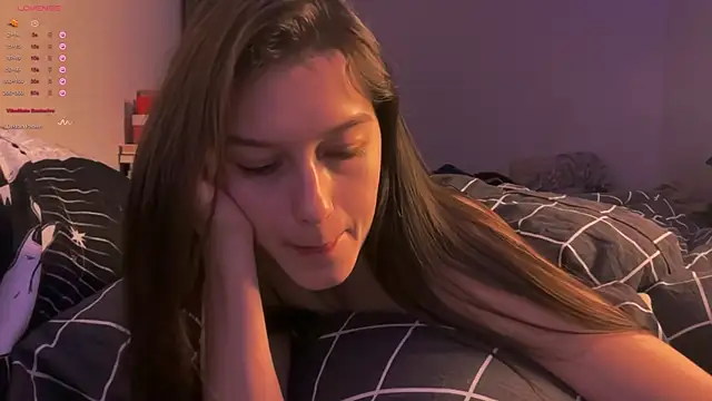 Alice  grace online show from February 2025 03:59:02 PM