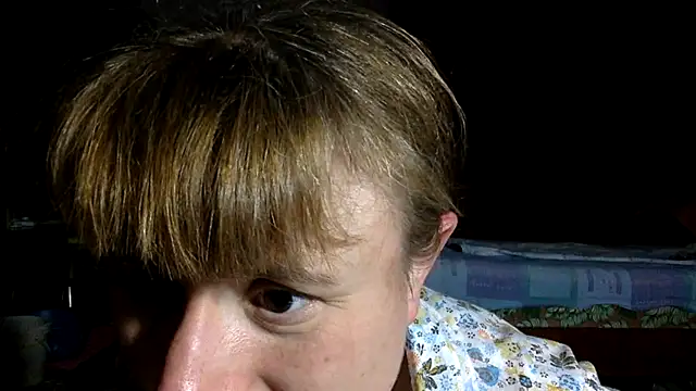 Snapshot of KlavdiaPetrivna chatting on June 2026 07:07:01 PM KlavdiaPetrivna online show from June 2026 07:07:01 PM