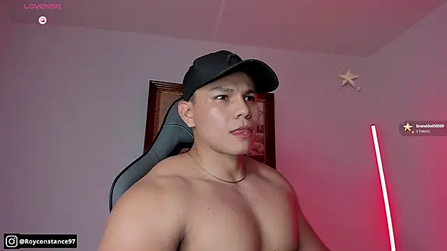 RoyConstance online show from November 2025 04:12:02 AM