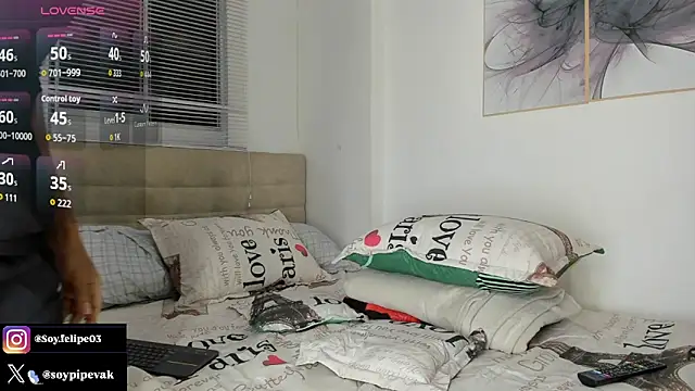 soyander03  online show from November 2025 09:42:01 AM