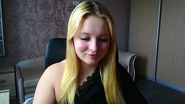 Snapshot of Milka_kiss_ chatting on May 2026 08:52:02 AM Milka kiss online show from May 2026 08:52:02 AM