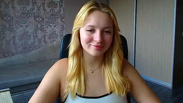 Snapshot of Milka_kiss_ chatting on July 2026 10:01:01 AM Milka kiss online show from July 2026 10:01:01 AM