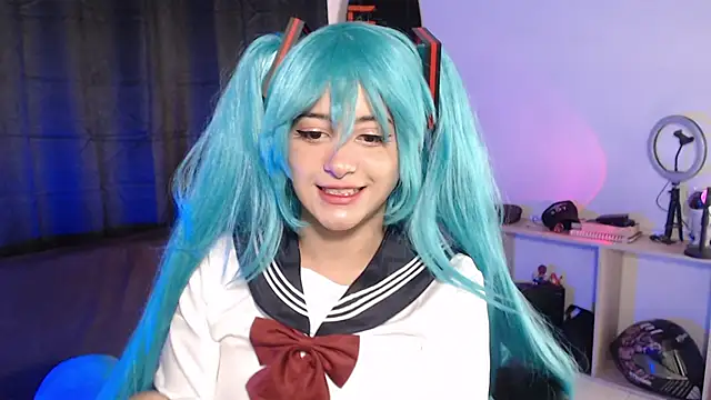 liz-beths online show from November 2025 10:31:02 PM