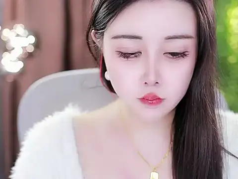 Qiaoqiao  online show from February 2025 04:44:01 PM