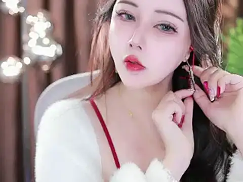 Qiaoqiao  online show from March 2025 07:49:02 AM