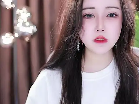 Qiaoqiao  online show from March 2025 07:47:02 AM