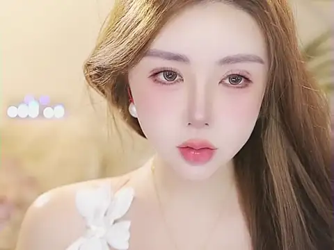Snapshot of Qiaoqiao_ chatting on June 2026 04:07:02 PM Qiaoqiao online show from June 2026 04:07:02 PM