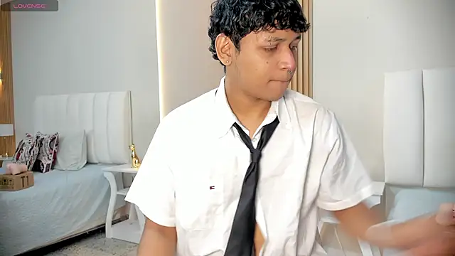 axel ps online show from November 2025 04:02:02 AM