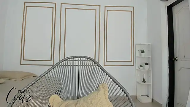 flavia cruz online show from September 2025 07:27:01 PM