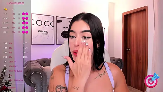 zoee jackson online show from February 2025 11:03:01 PM