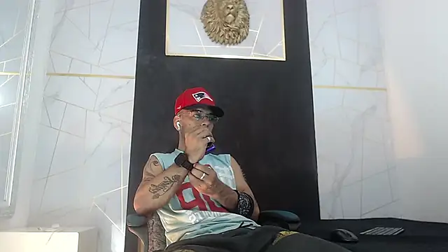 Andrey u92 online show from November 2025 03:26:02 AM