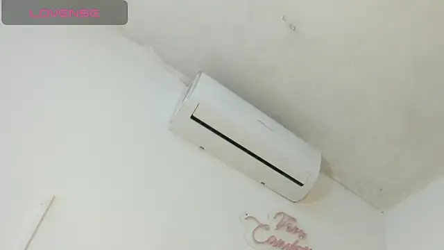 vera candella online show from September 2025 11:21:01 AM