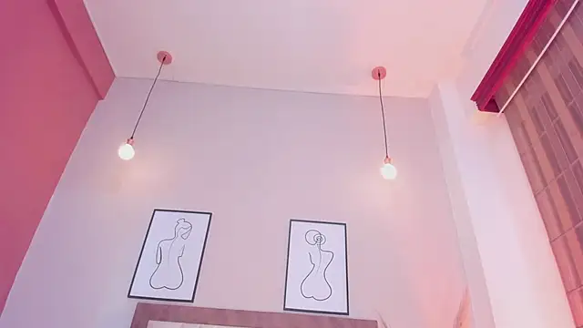 SabrinaWarrenn online show from October 2025 12:33:02 AM