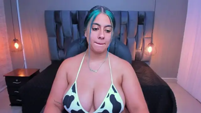 Xisu  online show from December 2024 12:17:02 AM