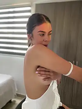 AmmyCollinsW online show from January 2025 10:13:02 PM