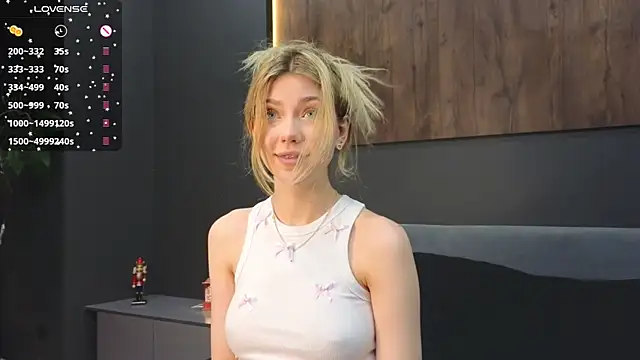 Rainaslater online show from December 2024 07:53:02 PM