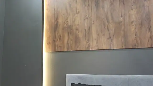 Rainaslater online show from December 2024 10:57:02 PM