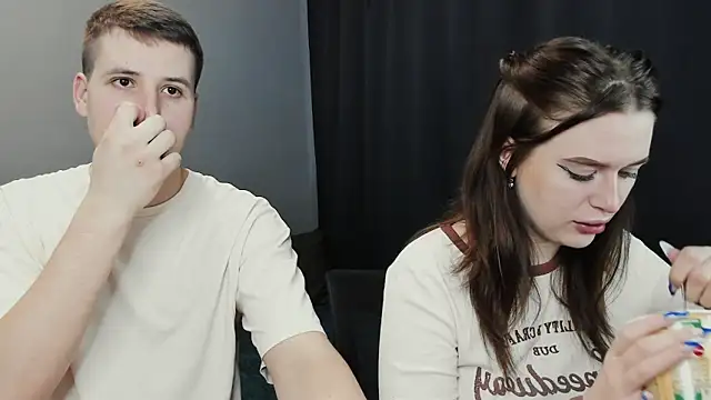 Pinku kitsune online show from February 2025 06:08:02 AM