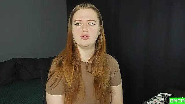 Pinku kitsune online show from November 2025 09:37:01 AM