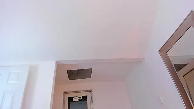 Konny May online show from October 2025 12:33:02 AM