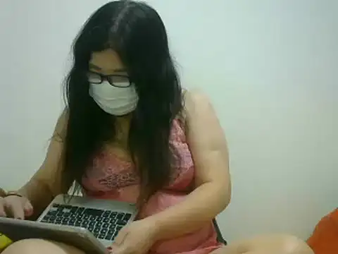 Snapshot of ryoko6681 chatting on December 2024 01:49:01 PM ryoko6681 online show from December 2024 01:49:01 PM