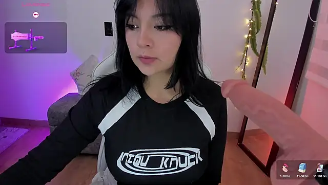 Snapshot of Hannya_moon chatting on April 2026 05:54:02 PM Hannya moon online show from April 2026 05:54:02 PM