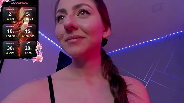 Ich Bin Julia online show from January 2025 05:54:01 PM