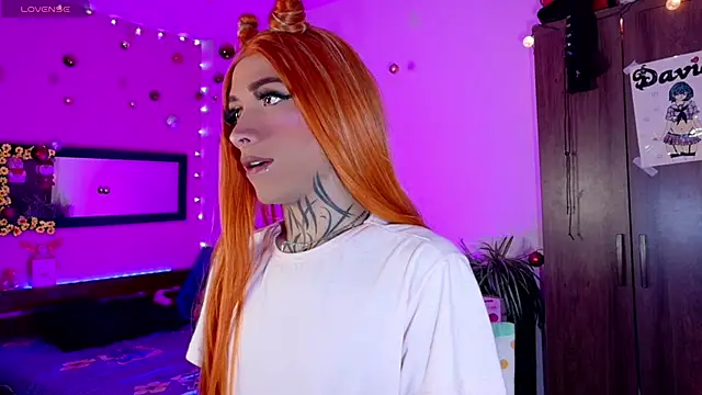 Micaela Rangel online show from December 2025 05:13:01 AM