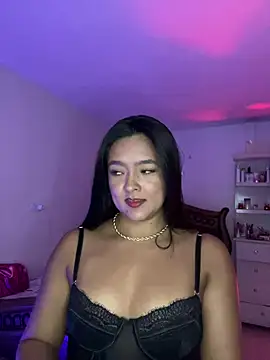Snapshot of cristina1800 chatting on May 2026 03:36:02 AM cristina1800 online show from May 2026 03:36:02 AM
