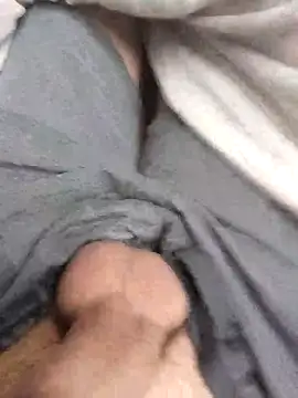 Snapshot of Grig1982 chatting on February 2026 12:34:01 PM Grig1982 online show from February 2026 12:34:01 PM