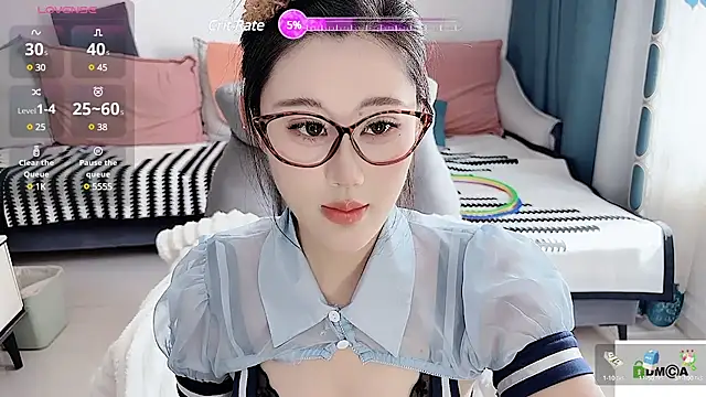 QQ-tutu online show from February 2025 05:48:02 AM