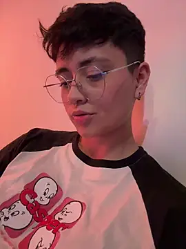 Ashley Chriss online show from January 2025 10:23:02 AM