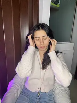 Catyloves online show from December 2024 07:09:01 AM