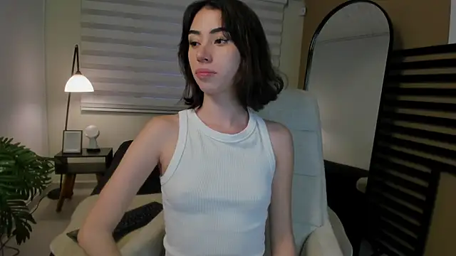 Snapshot of Catyloves chatting on April 2026 09:50:01 PM Catyloves online show from April 2026 09:50:01 PM
