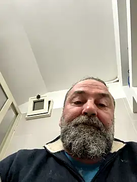 ros217 online show from November 2025 03:23:02 PM