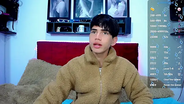 Snapshot of Tayson_Rivers chatting on January 2025 12:35:01 AM Tayson Rivers online show from January 2025 12:35:01 AM