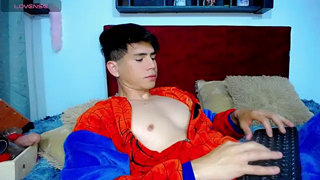 Snapshot of Tayson_Rivers chatting on February 2025 07:17:01 PM Tayson Rivers online show from February 2025 07:17:01 PM