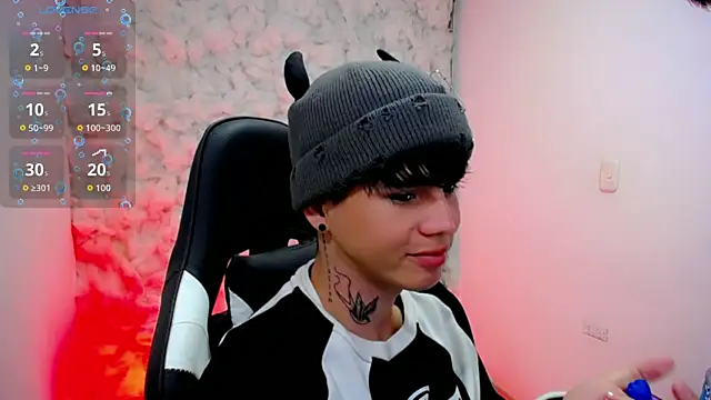 Snapshot of Tayson_Rivers chatting on October 2025 01:57:01 AM Tayson Rivers online show from October 2025 01:57:01 AM