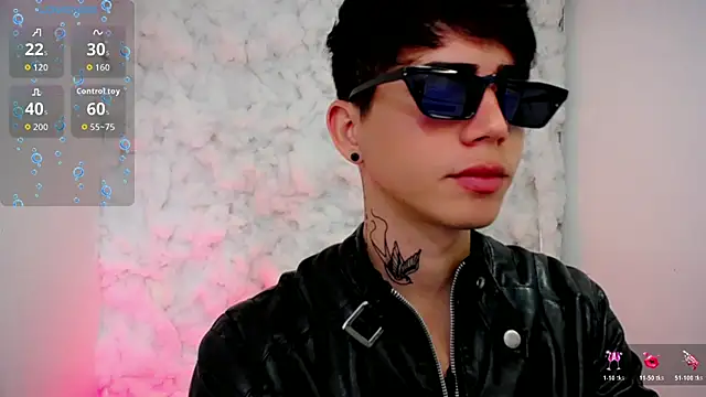 Snapshot of Tayson_Rivers chatting on October 2025 02:02:02 PM Tayson Rivers online show from October 2025 02:02:02 PM