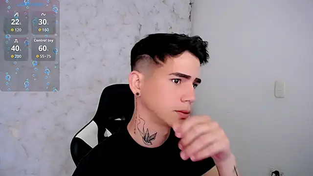 Snapshot of Tayson_Rivers chatting on October 2025 02:18:01 PM Tayson Rivers online show from October 2025 02:18:01 PM