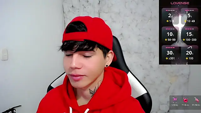 Snapshot of Tayson_Rivers chatting on December 2025 07:18:01 PM Tayson Rivers online show from December 2025 07:18:01 PM