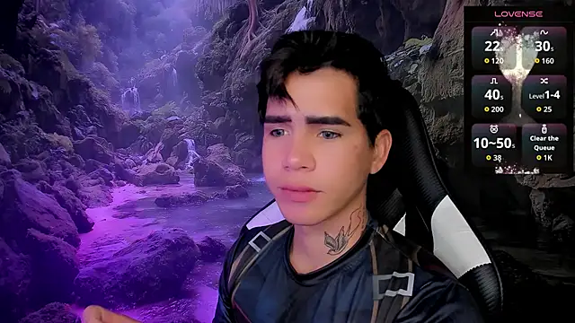 Snapshot of Tayson_Rivers chatting on February 2026 10:40:01 PM Tayson Rivers online show from February 2026 10:40:01 PM