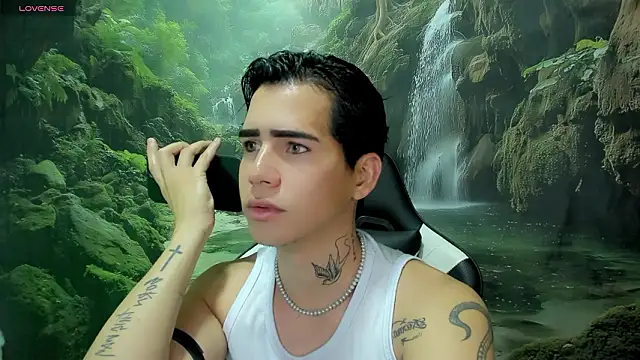 Snapshot of Tayson_Rivers chatting on February 2026 06:47:02 AM Tayson Rivers online show from February 2026 06:47:02 AM