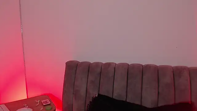 Marian Ran online show from December 2025 02:10:02 AM