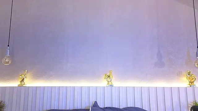 Aida moreno online show from April 2026 11:24:01 AM