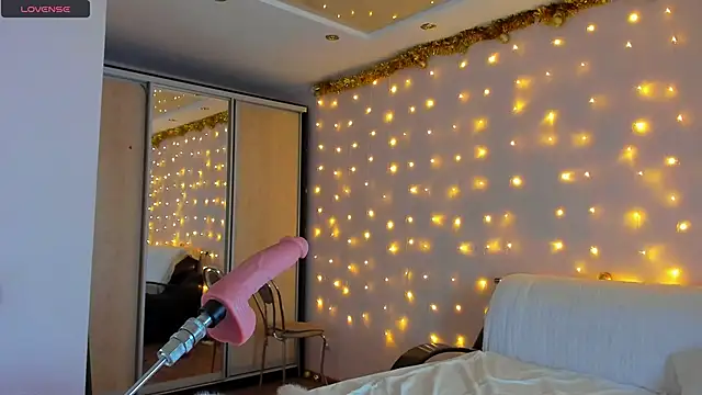 May Flower online show from December 2024 01:03:01 PM